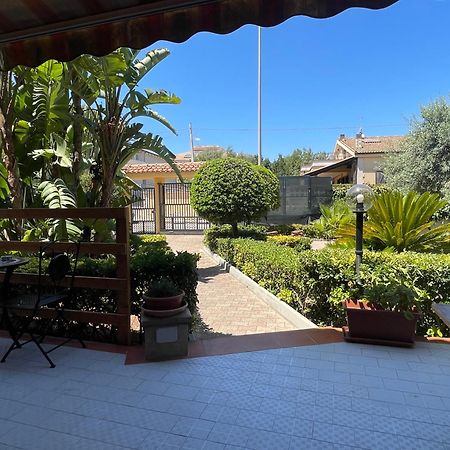 A Casa Di Giu B&B Сиракуза Екстериор снимка